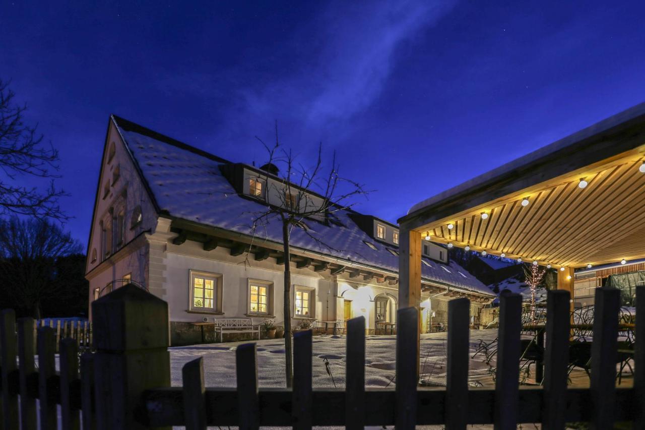 Dvur Hanis - Adults Only - Deti Od 12 Let Marsov nad Metuji Exterior photo